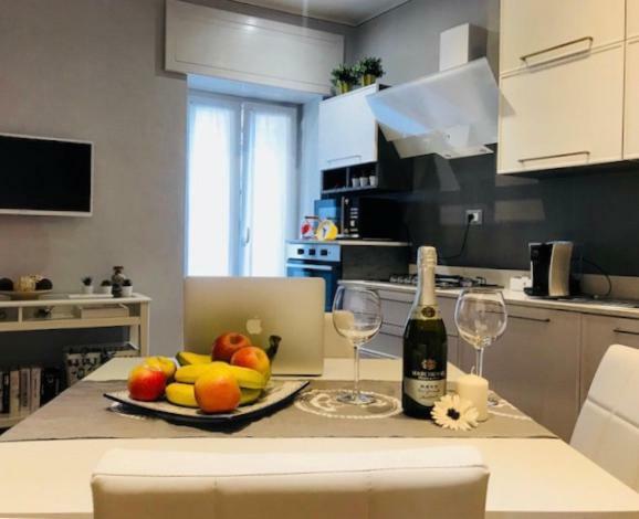 ורבאניה Marina Apartment & Suite מראה חיצוני תמונה
